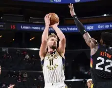 篮网球星三分绝杀，全场观众热烈欢呼，规定一定.的简单介绍kaiyun·(中国)官方网站